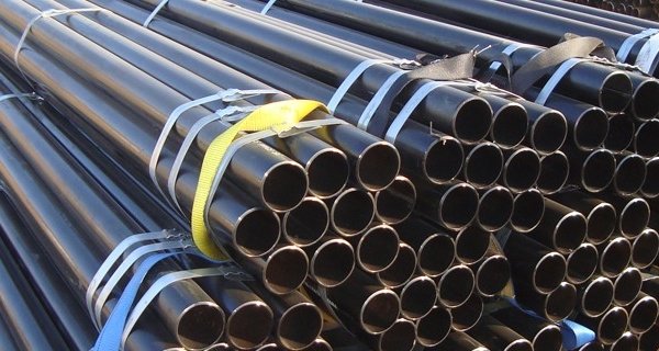 3 Reasons to Use Carbon Steel Pipe Image