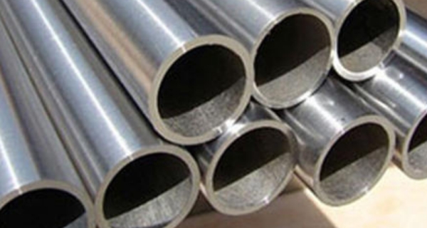 Applications of Stainless Steel Seamless Pipes Image