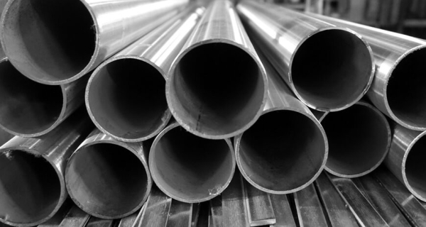 Applications of 304/304L Stainless Steel Seamless Pipe Image