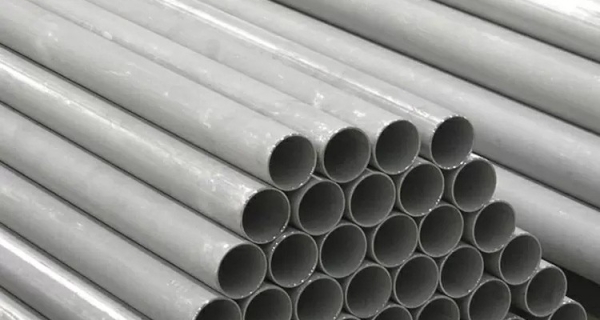 Application and Uses of Stainless Steel Seamless Pipes Image