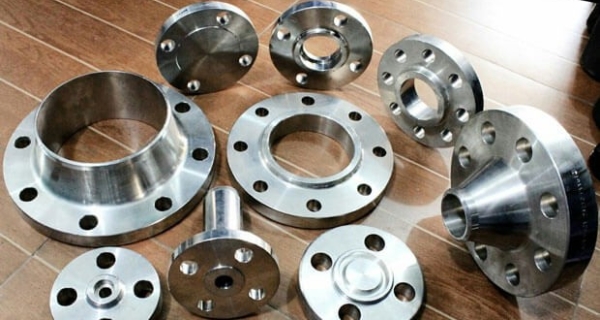 Stainless Steel Flanges: Applications and Uses Image