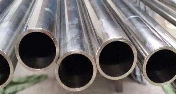 Applications of Stainless Steel Seamless Pipe Image