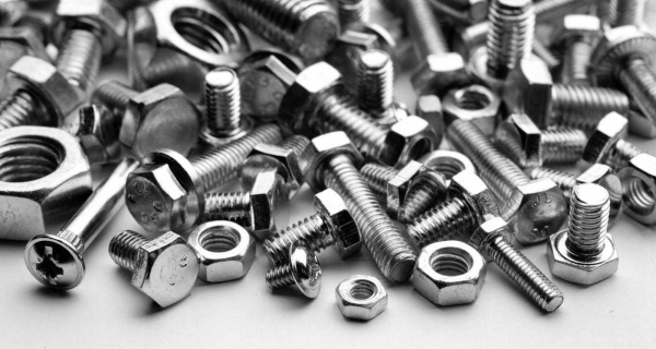 Learn About the Characteristics and Types of Bolts - Vardhaman Inc Image