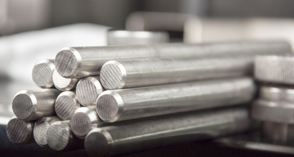 Round Bar Manufacturer in India: The Vital Role of Duplex Steel 31803 Round Bars in the Industry Image