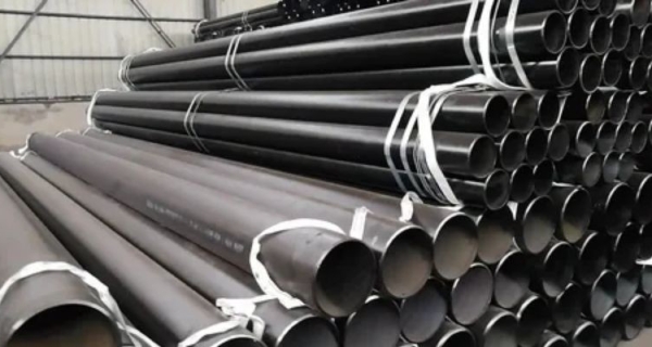 The Benefits & Uses of Working with a Carbon Steel Pipe Manufacturer in India Image