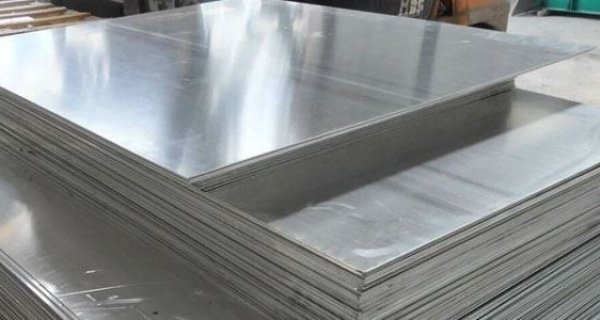Choosing the Right Stainless Steel Sheet: A Buyer's Guide Image