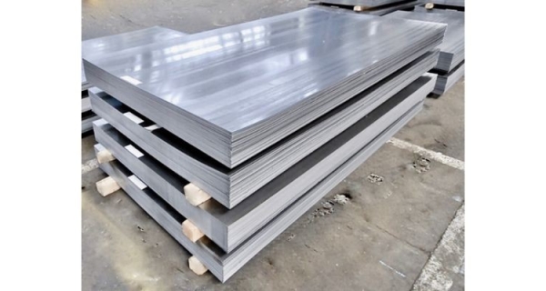 The Ultimate Guide to Stainless Steel Plates: Properties and Characteristics Image
